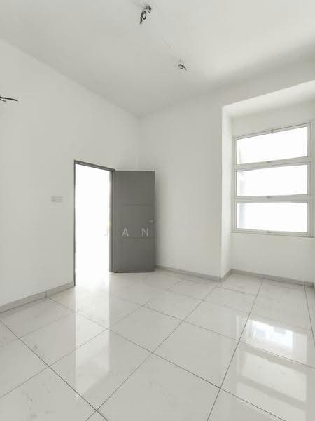 Cluster House for Sale in Austin Heights (Tebrau) - JAN AU - Interior - PropertyGuru.com.my