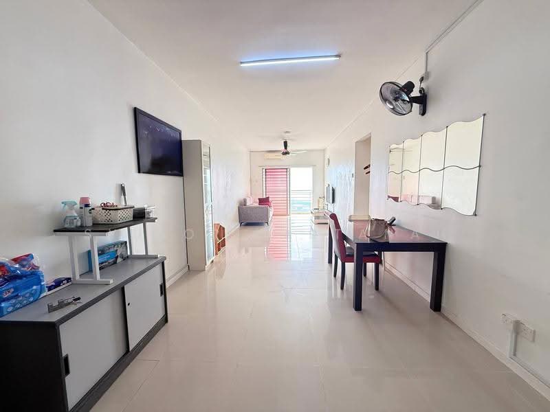 Condominium for Sale at Casa Idaman - Syukor Hartanah - Living Room - PropertyGuru.com.my