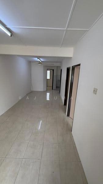 1-storey Terraced House for Sale in Seremban (Negeri Sembilan) - Raj Kumar - Corridor - PropertyGuru.com.my