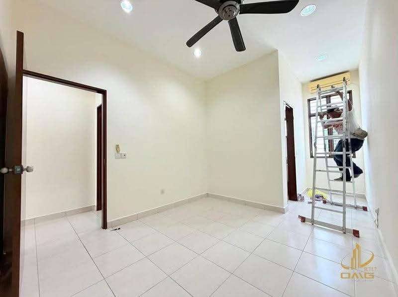 Rumah Teres 2-Tingkat untuk Dijual di Setia Indah 12 (Setia Alam) - Loke . - Interior - PropertyGuru.com.my