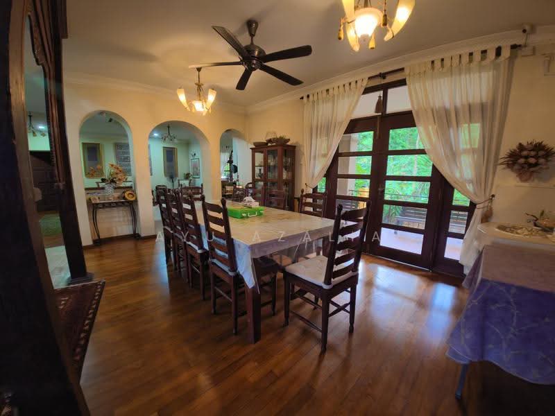 Bungalow House for Sale in Taman Bukit Lela (Gombak) - Ayu Azalia - Dining Room - PropertyGuru.com.my