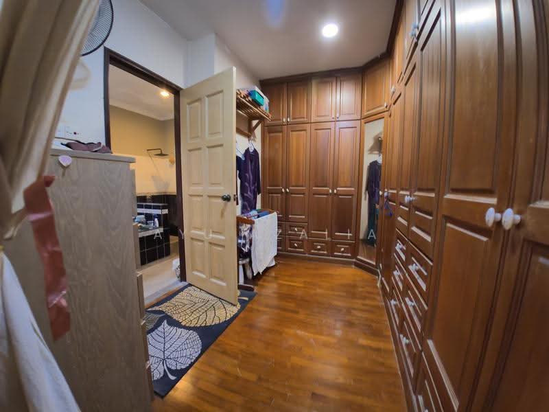 Bungalow House for Sale in Taman Bukit Lela (Gombak) - Ayu Azalia - Bathroom - PropertyGuru.com.my