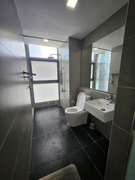 Condominium for Rent at Lakefront Residence - Jordan Leong - Bathroom - PropertyGuru.com.my