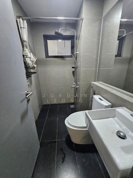 Condominium for Rent at Lakefront Residence - Jordan Leong - Bathroom - PropertyGuru.com.my