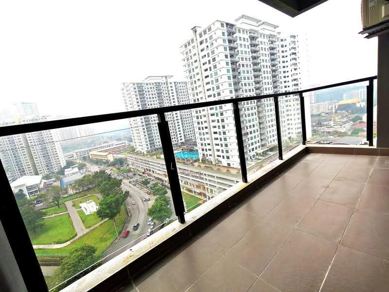 Kondominium untuk Dijual di Golden Triangle 2 - Pamela Yeap - Balcony - PropertyGuru.com.my