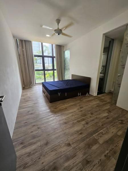 Condominium for Rent at Lakefront Residence - Yam Yi Han - Bedroom - PropertyGuru.com.my