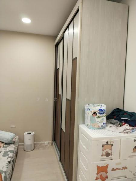 Apartment for Rent at D'Kristal - Zack Lee - Master room - PropertyGuru.com.my
