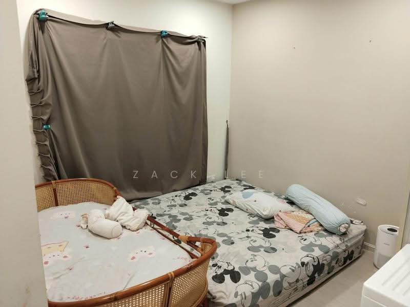 Apartment for Rent at D'Kristal - Zack Lee - Master room - PropertyGuru.com.my