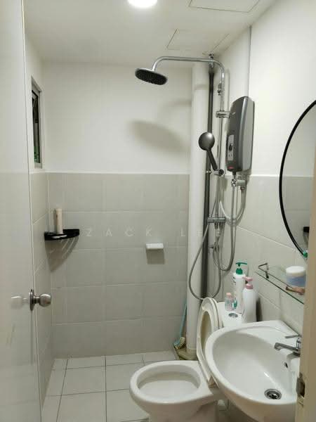 Apartment for Rent at D'Kristal - Zack Lee - Second Bathroom - PropertyGuru.com.my