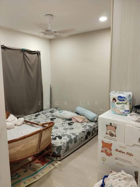 Apartment for Rent at D'Kristal - Zack Lee - Master room - PropertyGuru.com.my