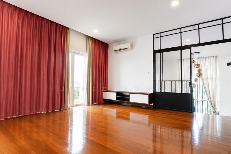 Rumah Banglo untuk Disewa di Cyber 11 (Cyberjaya) - Jared Wong - Living Room - PropertyGuru.com.my