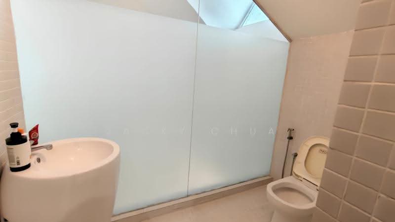 2-storey Terraced House for Rent in Taman Sutera (Johor Bahru) - Jacky Chua - Bathroom - PropertyGuru.com.my
