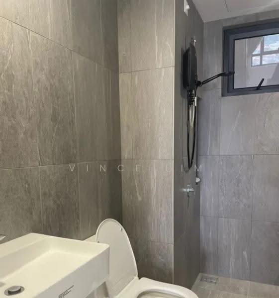 Kediaman Servis untuk Disewa di Savvy @ Riana Dutamas - Vince Lim - Bathroom - PropertyGuru.com.my