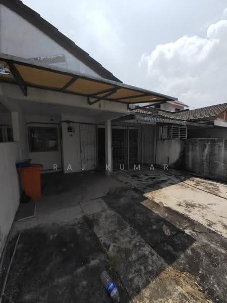 Rumah Teres 1-Tingkat untuk Dijual di Puchong Perdana (Selangor) - Raj Kumar - Exterior - PropertyGuru.com.my
