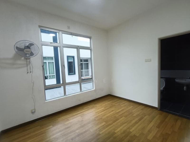 Rumah Kluster untuk Disewa di Taman Kempas Indah (Tebrau) - Li Wei - PropertyGuru.com.my