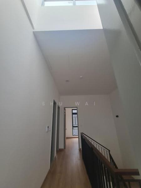 Rumah Teres 2-Tingkat untuk Dijual di Jalan Puchong Jaya,Behind Ioi Mall (Sungai Besi) - Shu Wai - Corridor - PropertyGuru.com.my