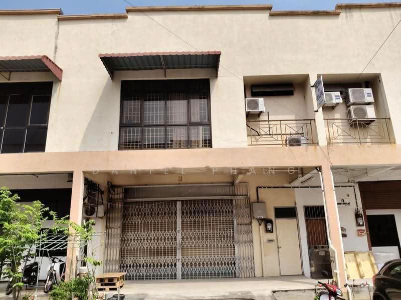 Warehouse for Rent in Jelutong (Penang) - Daniel Phang - Exterior - PropertyGuru.com.my