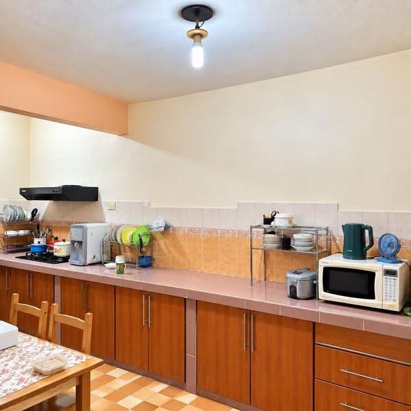 2-storey Terraced House for Sale in Au 2 (Ulu Kelang) - Azli Ibrahim - Kitchen - PropertyGuru.com.my