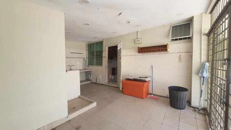 Rumah Teres 2-Tingkat untuk Dijual di Penampang (Sabah) - Steven Quek - Kitchen - PropertyGuru.com.my
