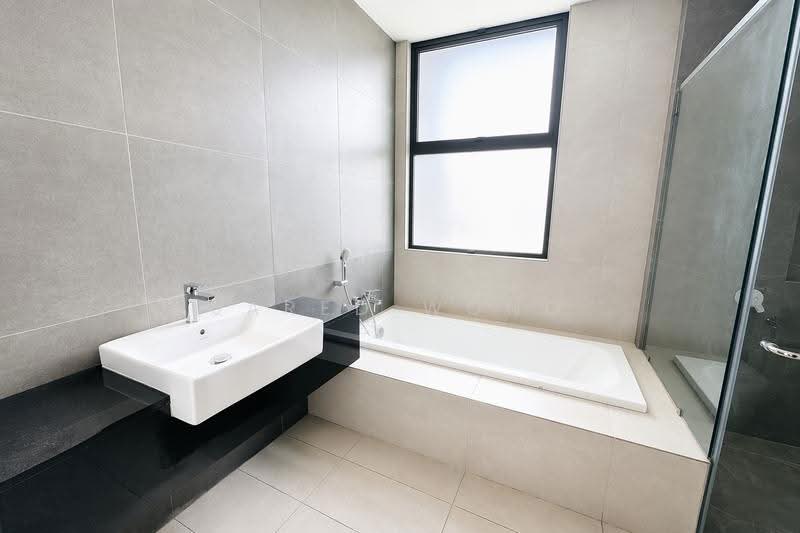 Rumah Teres 2-Tingkat untuk Dijual di Cyberjaya (Selangor) - Jared Wong - Bathroom - PropertyGuru.com.my