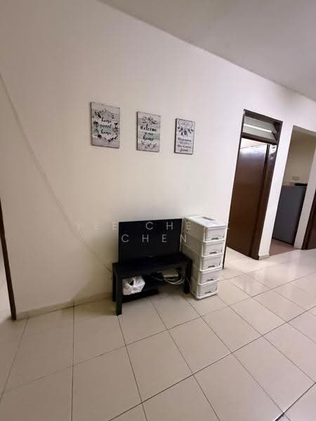 Apartment for Rent at Mentari Court - Yee Cheak Chen - Living Room - PropertyGuru.com.my