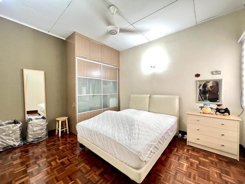 2-storey Terraced House for Sale in Seksyen 13 (Shah Alam) - Adaw Zain - Bedroom - PropertyGuru.com.my