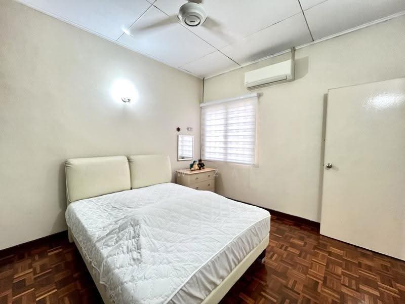 2-storey Terraced House for Sale in Seksyen 13 (Shah Alam) - Adaw Zain - Bedroom - PropertyGuru.com.my