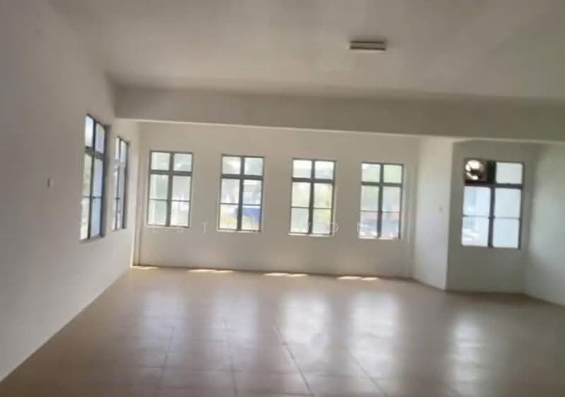 Shop / Office for Sale in Bandar Baru Uda (Tampoi) - Ester Wong - Interior - PropertyGuru.com.my