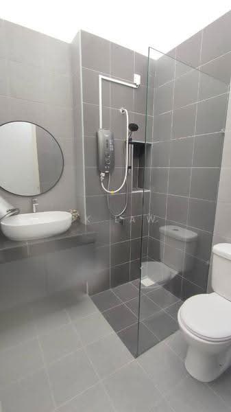 Rumah Teres 2-Tingkat untuk Disewa di Eco Forest (Semenyih) - CK Law - Bathroom - PropertyGuru.com.my