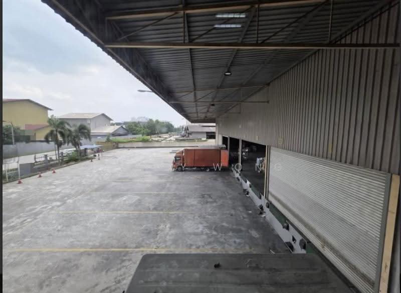 Kilang untuk Disewa di Taman Perindustrian Puchong (Puchong) - Fanny Wong - Exterior - PropertyGuru.com.my