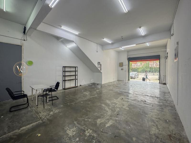 Shop for Sale in Alam Budiman (Shah Alam) - Vitas Tan - Interior - PropertyGuru.com.my