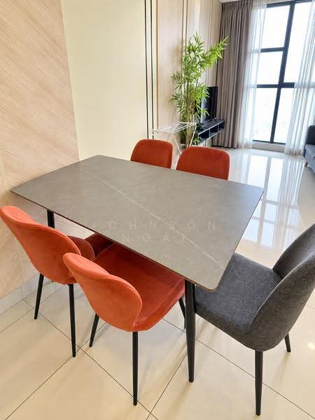 Kediaman Servis untuk Dijual di Trion @ KL - Johnson Ngai - Dining Room - PropertyGuru.com.my