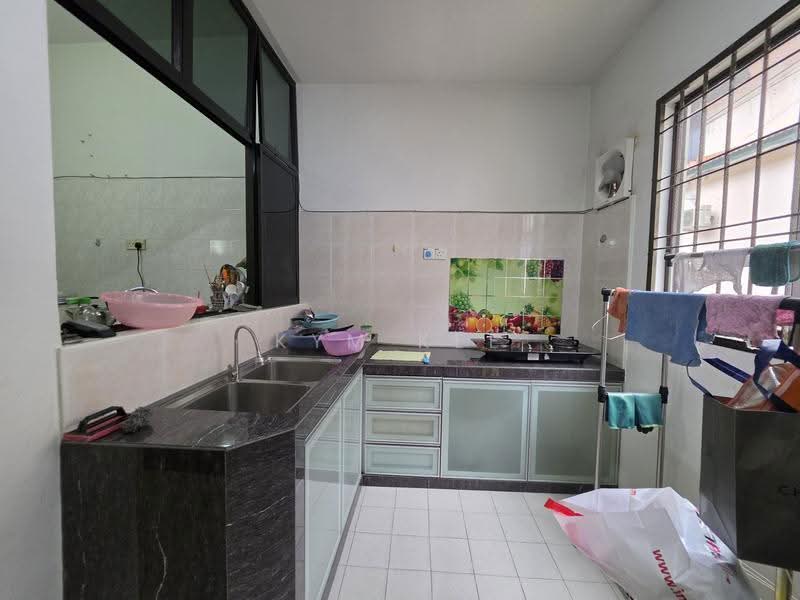 Rumah Teres 2-Tingkat untuk Dijual di Skudai (Johor) - Kym Kee - Kitchen - PropertyGuru.com.my