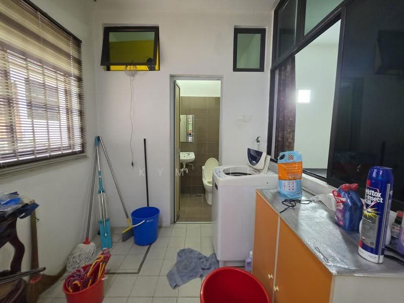 Rumah Teres 2-Tingkat untuk Dijual di Skudai (Johor) - Kym Kee - Bathroom - PropertyGuru.com.my