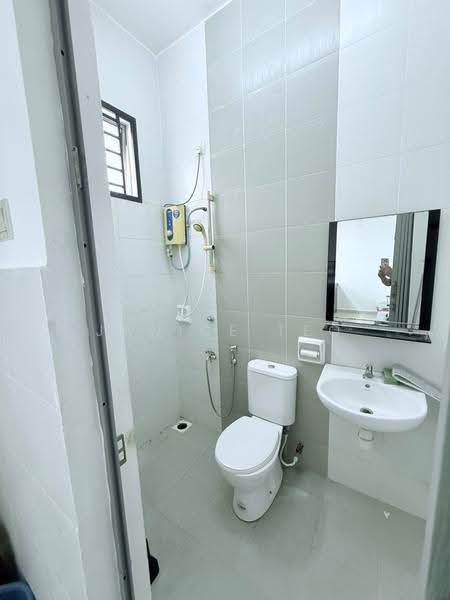Rumah Teres 2-Tingkat untuk Dijual di Taman Nusa Sentral (Iskandar Puteri (Nusajaya)) - Janice Teo - Bathroom - PropertyGuru.com.my