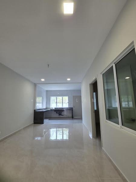 2-storey Terraced House for Sale in Bandar Baru Sri Petaling (Sri Petaling) - Wing Lam - Kitchen - PropertyGuru.com.my