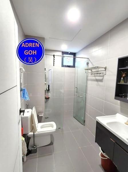 Kondominium untuk Dijual di Golden Triangle 2 - Adren Goh - Bathroom - PropertyGuru.com.my