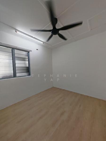 Flat for Sale at Flat Taman Ungku Tun Aminah - Stephanie Yap - Interior - PropertyGuru.com.my