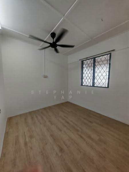 Flat for Sale at Flat Taman Ungku Tun Aminah - Stephanie Yap - Interior - PropertyGuru.com.my
