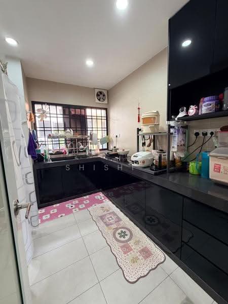 Rumah Teres 2-Tingkat untuk Dijual di Taman Nusa Bestari (Iskandar Puteri (Nusajaya)) - Shishi . - Kitchen - PropertyGuru.com.my