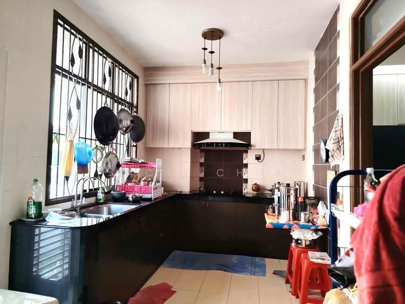 Rumah Teres 2-Tingkat untuk Dijual di Taman Perling (Perling) - Jacky Chua - Kitchen - PropertyGuru.com.my