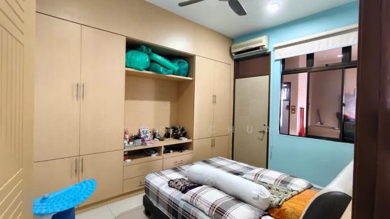 Rumah Teres 2-Tingkat untuk Dijual di Taman Perling (Perling) - Jacky Chua - Bedroom - PropertyGuru.com.my