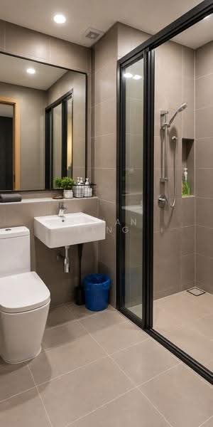 Kediaman Servis untuk Dijual di The Tamarind - Bryan Teng - Bathroom - PropertyGuru.com.my