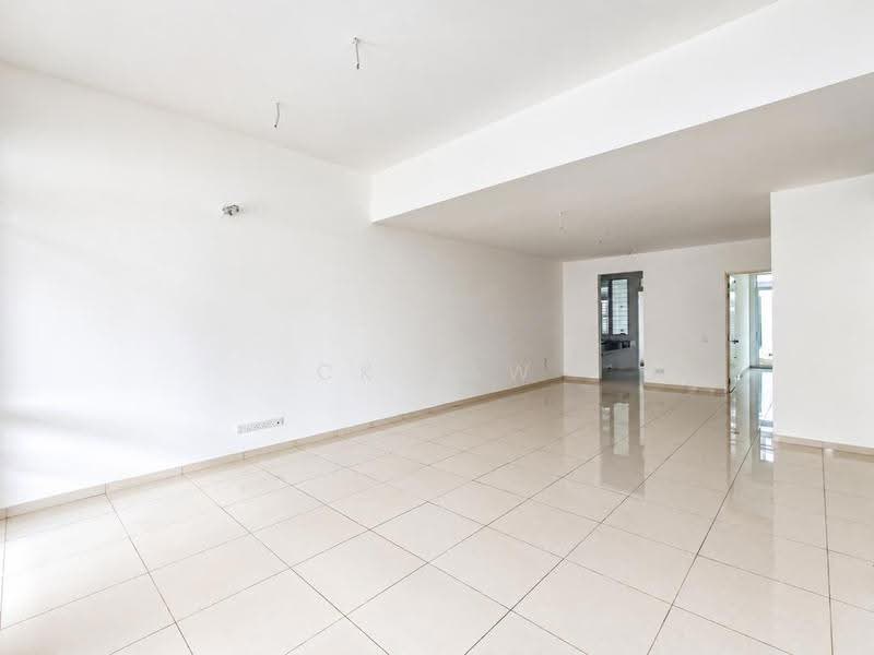 Rumah Teres 2-Tingkat untuk Dijual di Eco Majestic (Semenyih) - CK Law - Living Room - PropertyGuru.com.my