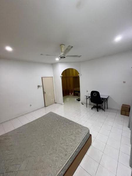 Terraced House for Sale in Bandar Sungai Long (Selangor) - Chai Ming Hern - Bedroom - PropertyGuru.com.my
