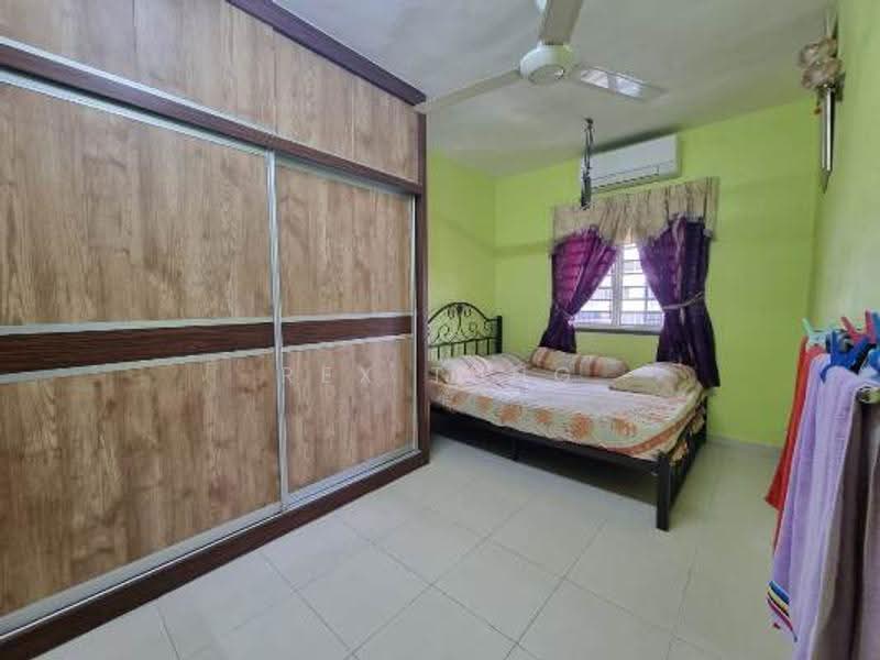 Apartment for Sale at Taman Serina - Rex Tung - Bedroom - PropertyGuru.com.my