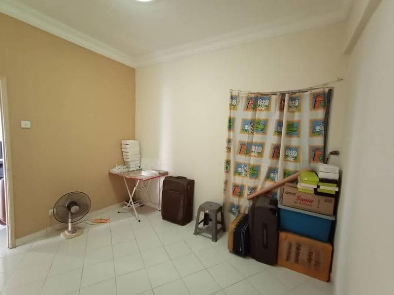 Apartment for Sale at Vista Mutiara - Jack Wong - Living Room - PropertyGuru.com.my