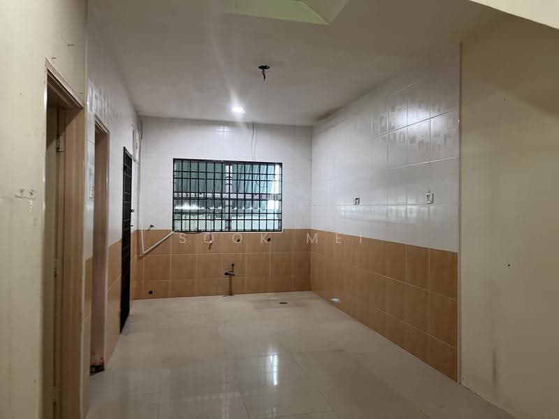 Rumah Berkembar untuk Dijual di Ipoh (Perak) - Sook Mei - Kitchen - PropertyGuru.com.my