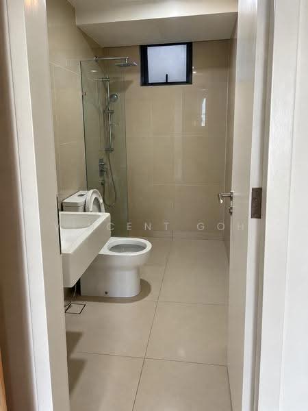 Service Residence for Sale at United Point (Residensi Berpadu) - Vincent Goh - Bathroom - PropertyGuru.com.my