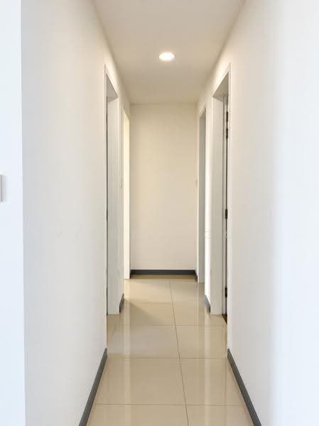 Service Residence for Sale at United Point (Residensi Berpadu) - Vincent Goh - Corridor - PropertyGuru.com.my